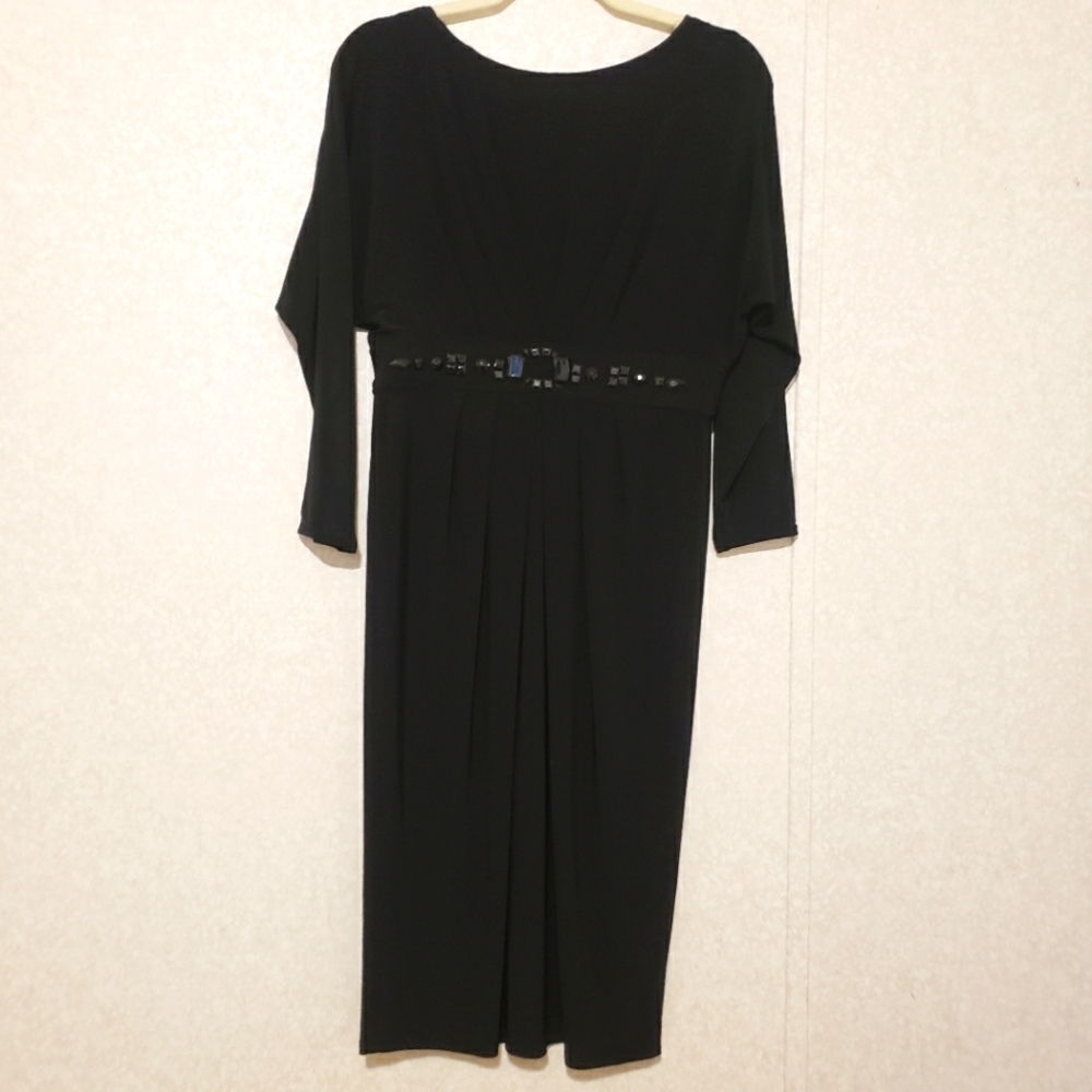 ELIZA J. BLACK DRESS....LONG SLEEVE..SIZE:8